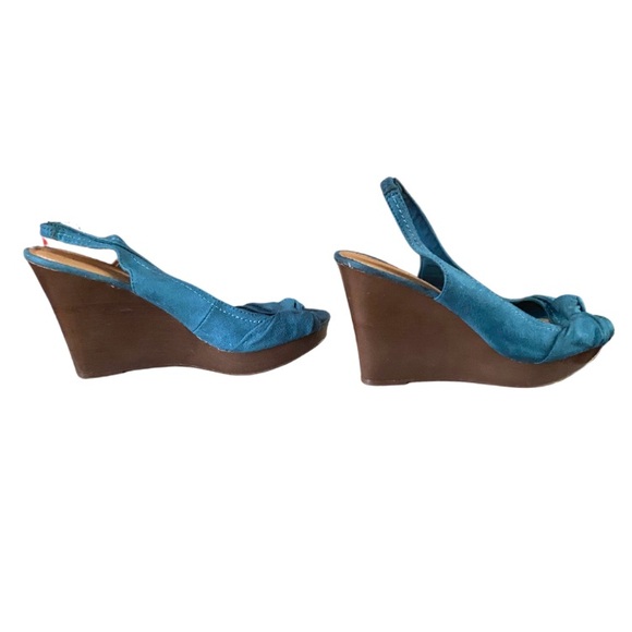 American Eagle Wedge Heels Blue Aqua Turquoise Open Peep Toe Retro Suede Size 11 - Picture 4 of 7
